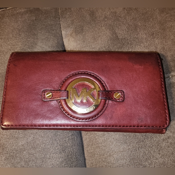 Michael Kors Burgundy Wallet - Picture 1 of 5